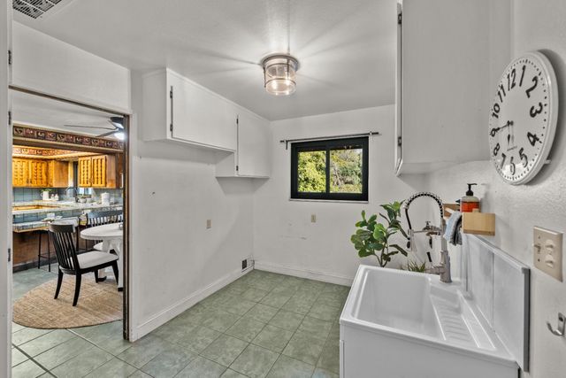 6810 Couey Ln, Penryn, CA 95663