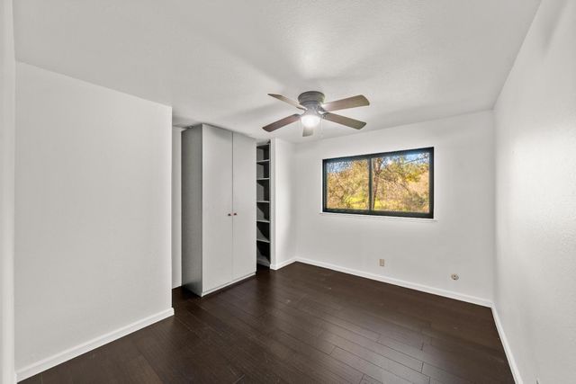 6810 Couey Ln, Penryn, CA 95663