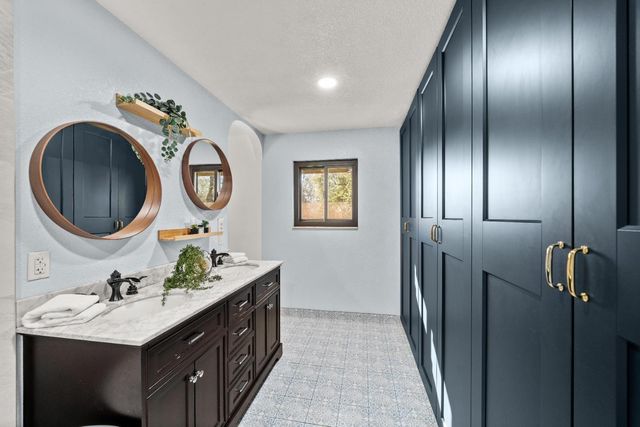 6810 Couey Ln, Penryn, CA 95663