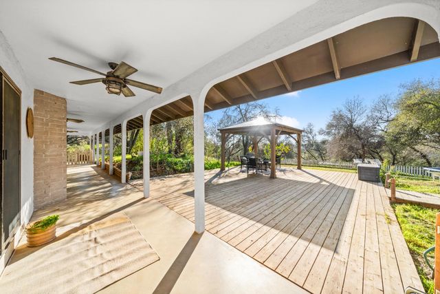 6810 Couey Ln, Penryn, CA 95663