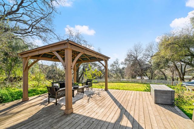 6810 Couey Ln, Penryn, CA 95663