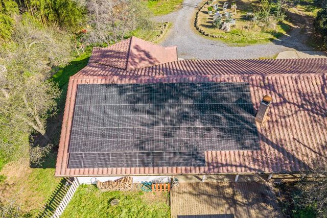 6810 Couey Ln, Penryn, CA 95663