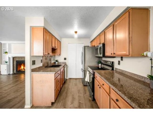 8496 Sw MOHAWK St, Tualatin, OR 97062