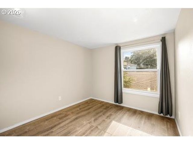 8496 Sw MOHAWK St, Tualatin, OR 97062