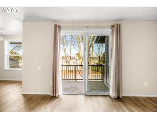 8496 Sw MOHAWK St, Tualatin, OR 97062