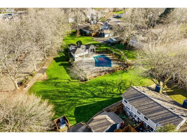 8496 Sw MOHAWK St, Tualatin, OR 97062