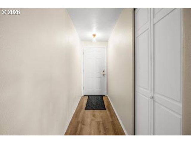 8496 Sw MOHAWK St, Tualatin, OR 97062