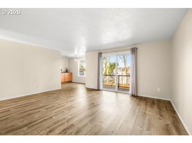 8496 Sw MOHAWK St, Tualatin, OR 97062