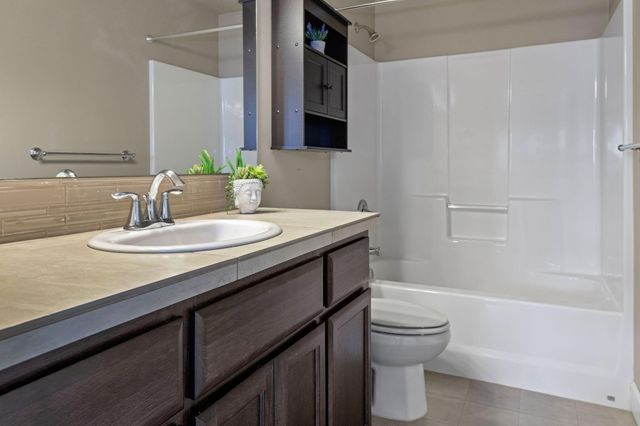 21191 SE Kayla Court, Bend, OR 97702