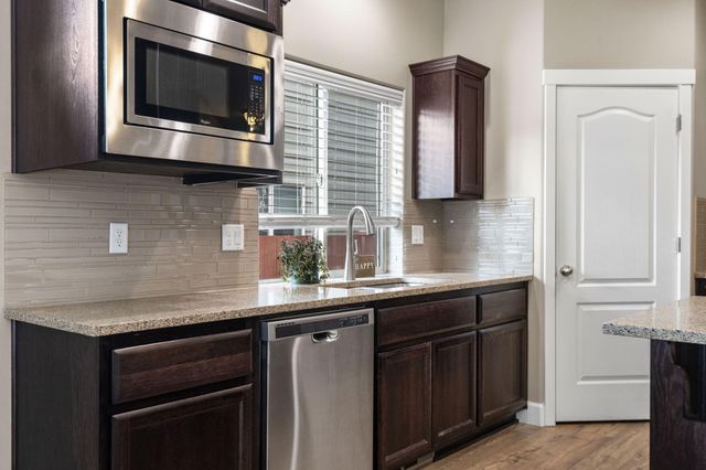 21191 SE Kayla Court, Bend, OR 97702