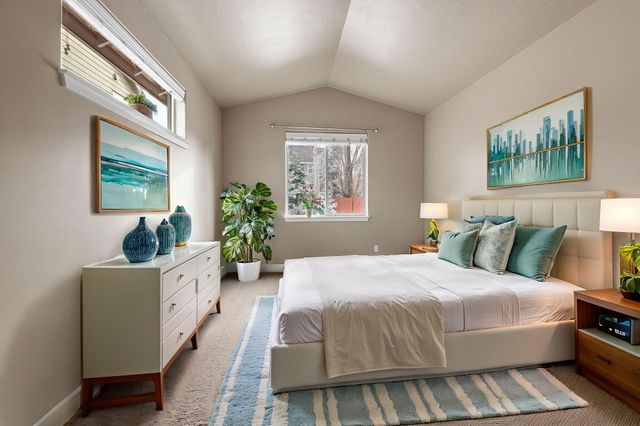 21191 SE Kayla Court, Bend, OR 97702