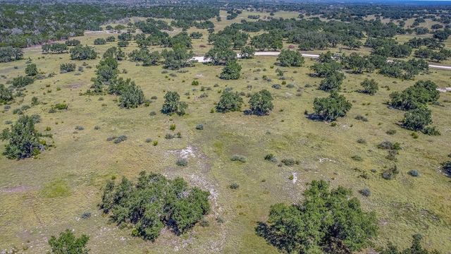 11 Bonita View Ranch Rd # 11, Kerrville, TX 78028