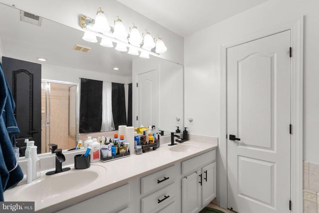 5005 QUILLER CT, Woodbridge, VA 22193