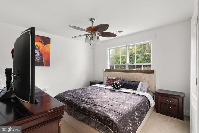 5005 QUILLER CT, Woodbridge, VA 22193