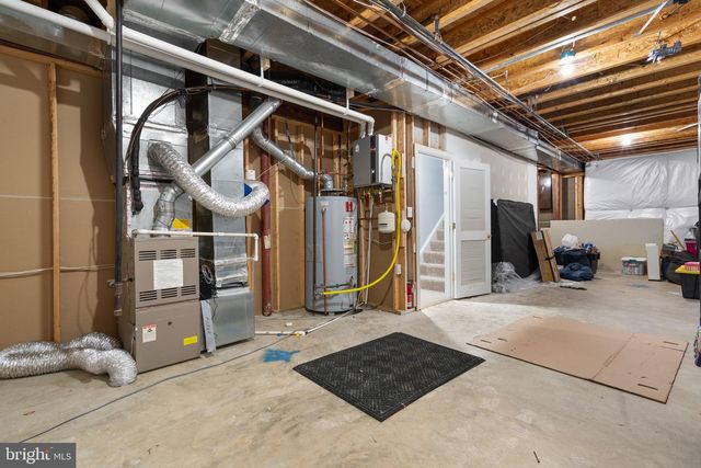 5005 QUILLER CT, Woodbridge, VA 22193
