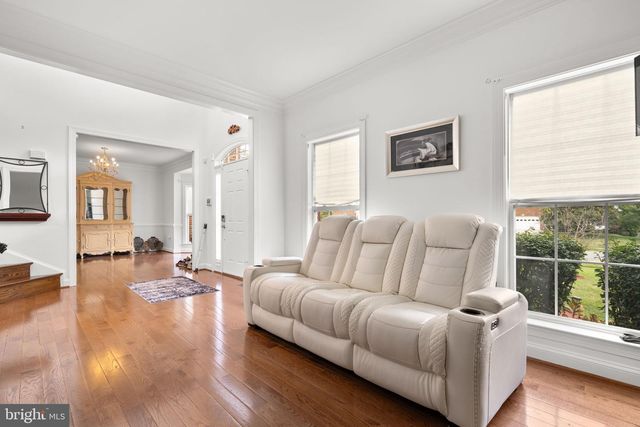 5005 QUILLER CT, Woodbridge, VA 22193