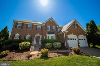 5005 QUILLER CT, Woodbridge, VA 22193