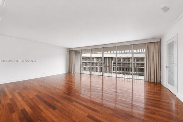 3 Grove Isle Dr C605, Miami, FL 33133
