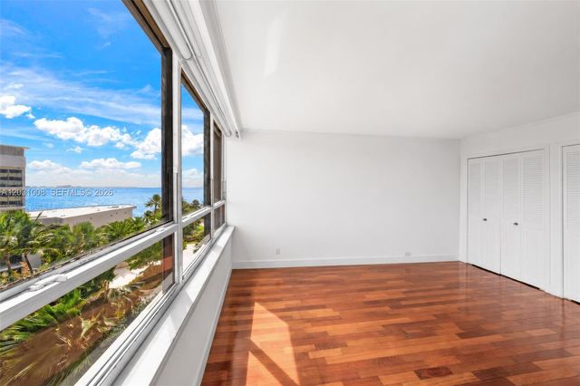 3 Grove Isle Dr C605, Miami, FL 33133