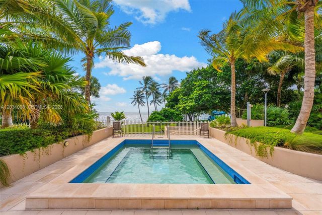 3 Grove Isle Dr C605, Miami, FL 33133