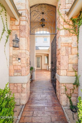 13813 VILLA VISTA Avenue, El Paso, TX 79928