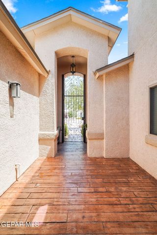 13813 VILLA VISTA Avenue, El Paso, TX 79928