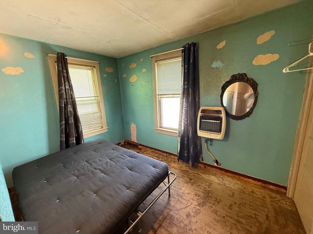 418 LAUREL ST, Minersville, PA 17954