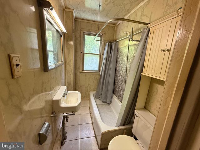 418 LAUREL ST, Minersville, PA 17954