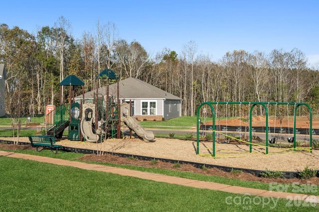 1013 Hallman Branch Lane, Lincolnton, NC 28092