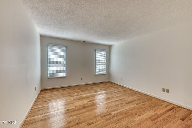 600 Fleetwood Drive Apt 404, Kingsport, TN 37660