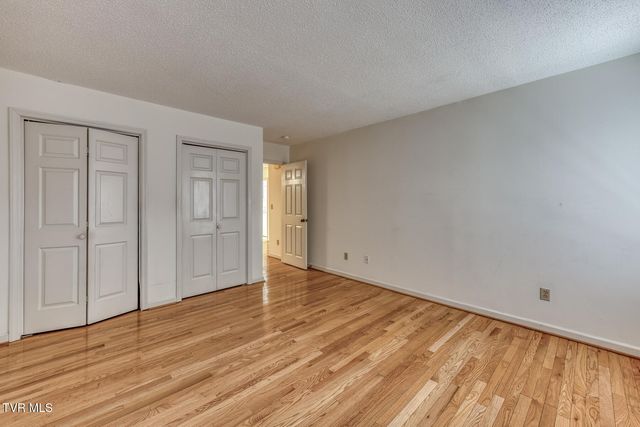 600 Fleetwood Drive Apt 404, Kingsport, TN 37660