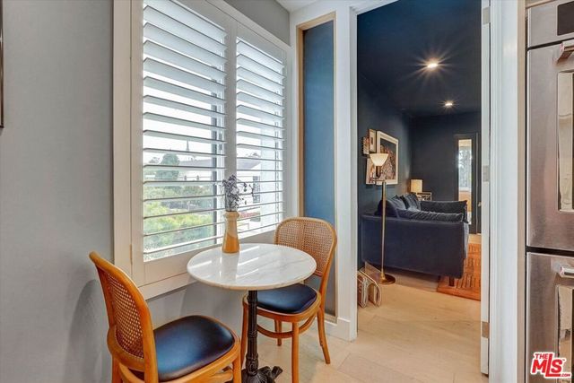 930 California Avenue 301, Santa Monica, CA 90403