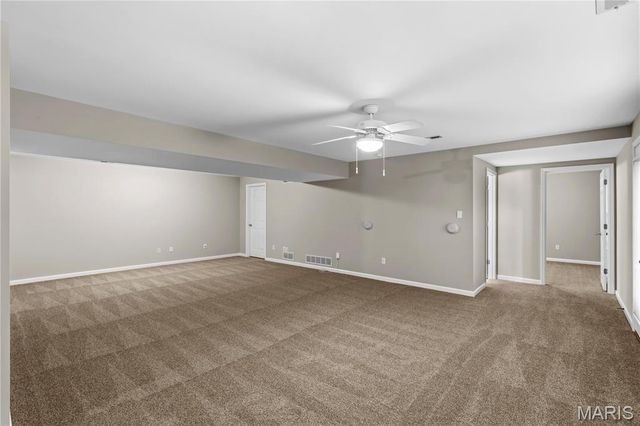 14 Winter Valley Drive, Fenton, MO 63026