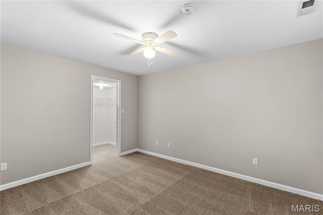 14 Winter Valley Drive, Fenton, MO 63026