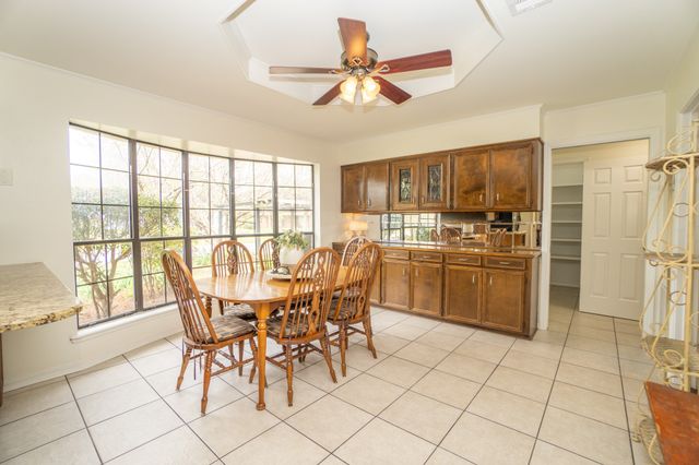 410 Highland Drive, Bossier City, LA 71111