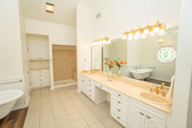 410 Highland Drive, Bossier City, LA 71111