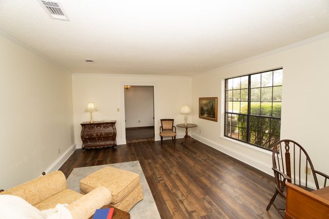 410 Highland Drive, Bossier City, LA 71111