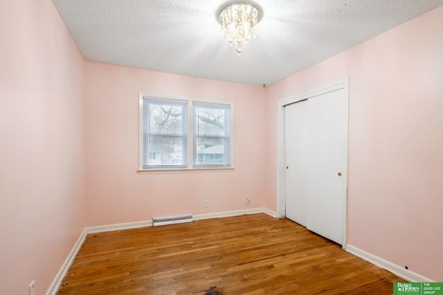 1704 Pelton Avenue, Bellevue, NE 68005