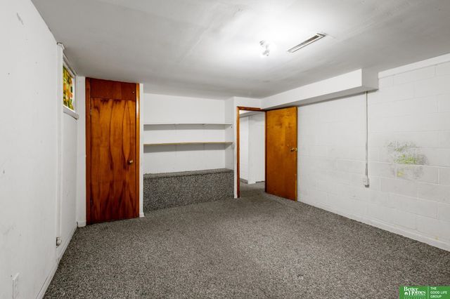 1704 Pelton Avenue, Bellevue, NE 68005