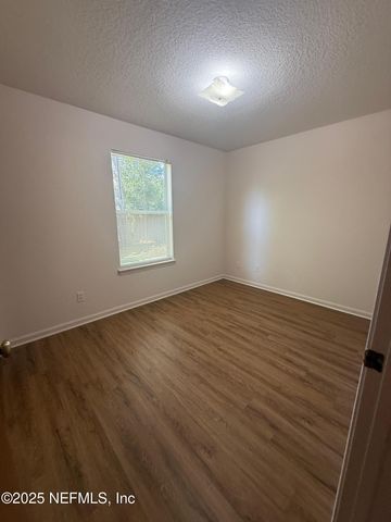 702 MEADOWBROOK Drive, 14, Orange Park, FL 32073