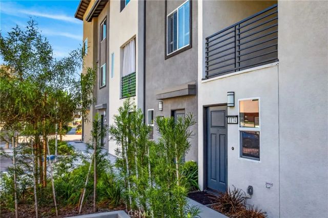 1174 Santo Antonio, Colton, CA 92324