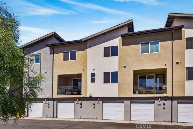 1174 Santo Antonio, Colton, CA 92324