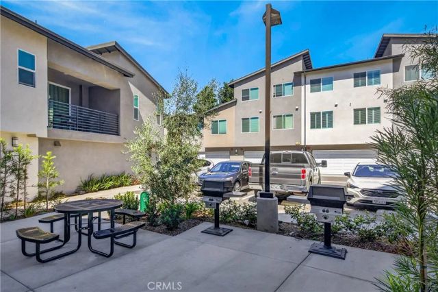 1174 Santo Antonio, Colton, CA 92324