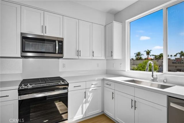 1174 Santo Antonio, Colton, CA 92324