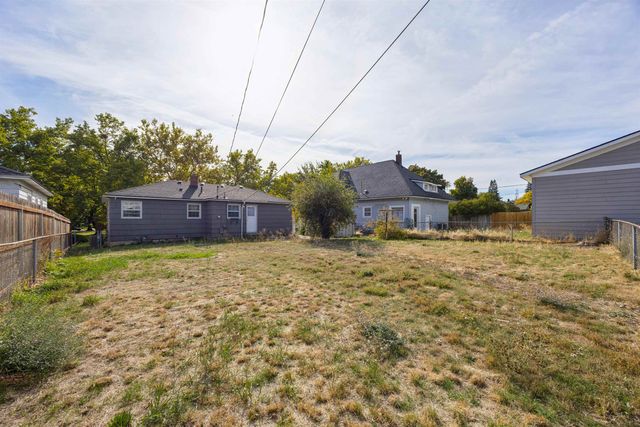 2015 E Providence Ave, Spokane, WA 99207