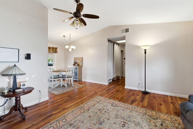 7337 Verdugo Way, Sacramento, CA 95842