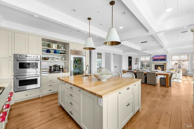 1135 Rutherford Rd, Rutherford, CA 94558