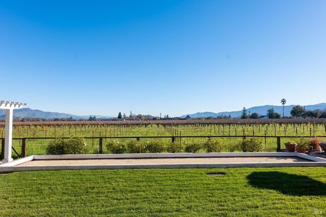 1135 Rutherford Rd, Rutherford, CA 94558