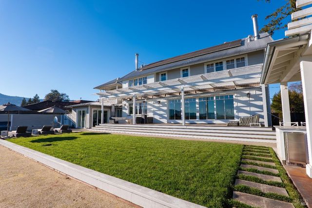 1135 Rutherford Rd, Rutherford, CA 94558