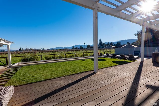 1135 Rutherford Rd, Rutherford, CA 94558